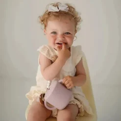 Mushie - Copo de Silicone Baby Snack, Lilás Suave