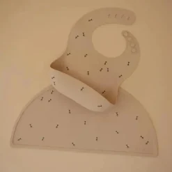 Mushie - Individual de Silicone, Abelha