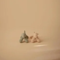 Mushie - Mordedor de bebê de silicone, estatueta de cordeiro
