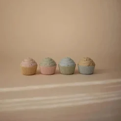 Mushie - Pacote de 4 brinquedos para cupcake de mistura e combinação de silicone, sem molde