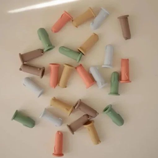 Mushie - Silicone Animal Finger Puppets