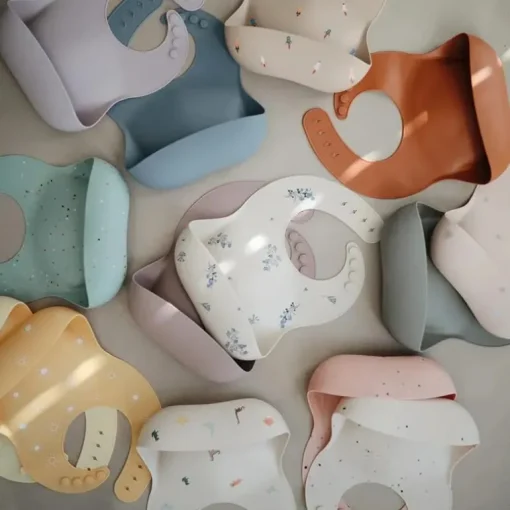 Mushie - Silicone Baby Bib, Planets