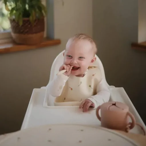 Mushie - Silicone Baby Bib, Kites