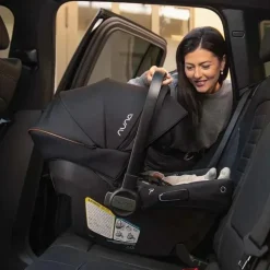 Nuna - Pipa Urbn + Trvl LX Travel System Caviar (uma caixa)