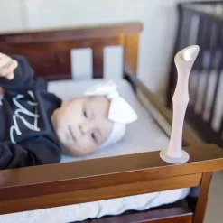 Ola Baby - Aplicador de Creme para Assaduras com Base de Sucção, Coral