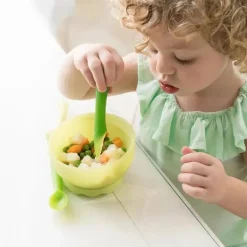Ola Baby - Colher de treinamento com ponta macia 100% silicone para desmame conduzido por bebês, pacote com 2, Kiwi/mirtilo