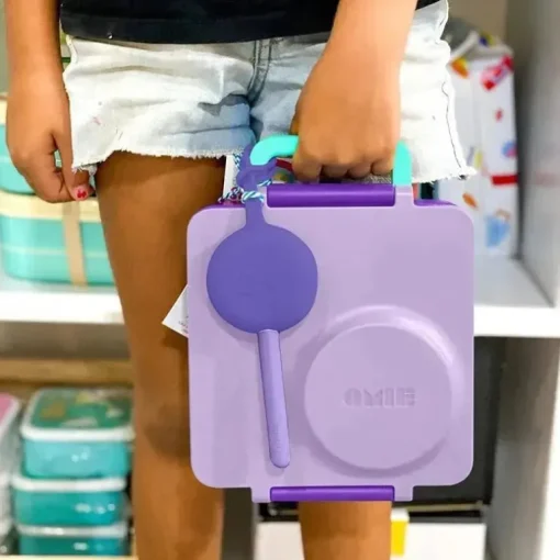 OmieBox - 2 unidades de garfo e colher de plástico reutilizáveis ​​com cápsula para crianças, ameixa roxa