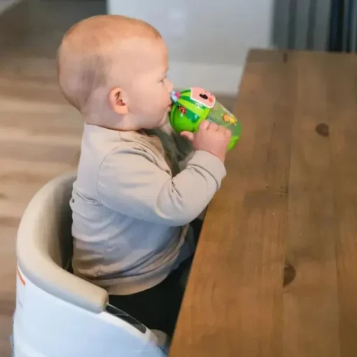Os primeiros anos - Cocomelon Weighted Straw Trainer Cup, 7 onças