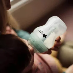 Pacote de 2 mamadeiras anti-cólicas avançado fluxo rápido Tommee Tippee - 6+ meses