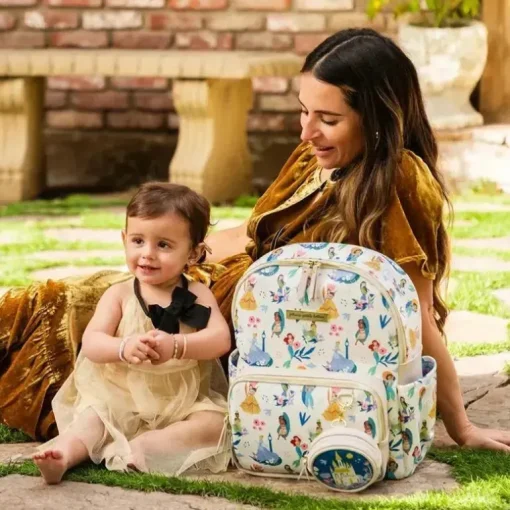 Petúnia - Mochila de fraldas para bebês District - Disney Princess Courage &amp; Kindness