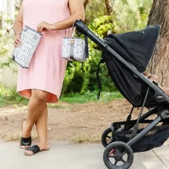 Petunia - Clutch e trocador de fraldas ágil, arco-íris
