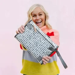 Petunia - Nimber Fralda Clutch + Changer In Love Mickey Mouse