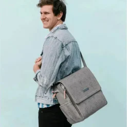 Petunia- Boxy Backpack bolsa de fraldas - Love Mickey Mouse disney