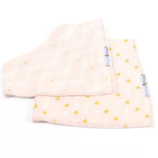 Primo Passi - Babador Bandana com 2 unidades de corações dourados/arcos brancos