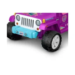Rodas elétricas da Fisher Price Jojo Siwa andam no Jeep Wrangler