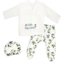 Rose Textiles - 3Pk Baby Girl Quilted Take Me Home Set, Hello Big World