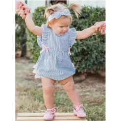 Rufflebutts - Bolha de babados clássico azul Seersucker para bebês meninas