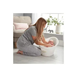 Shnuggle - Newborn Baby Bath With Plug, White