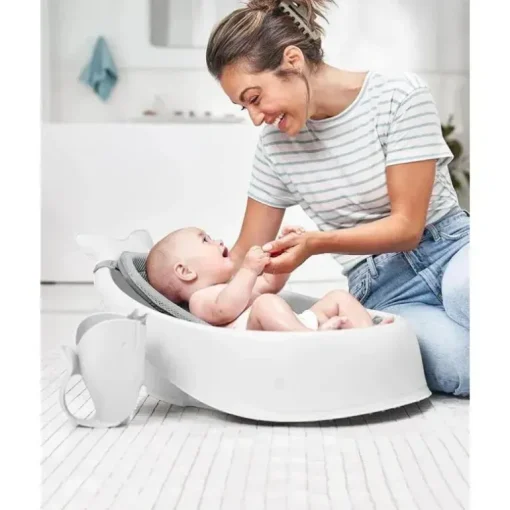 Skip Hop - Enxágue para banho de bebê Moby Waterfall, branco