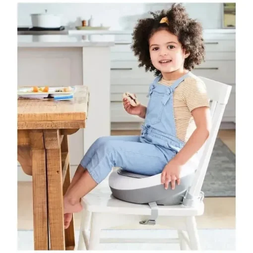 Skip Hop - Reforço de assento elegante, cinza e branco