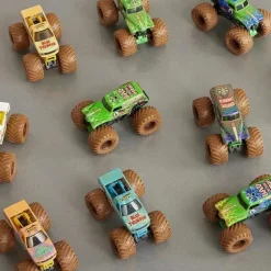 Spin Master - Monster Jam, Mystery Mudders, Monster Truck oficial fundido, Wash to Reveal, escala 1:64, estilos variam