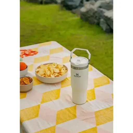 Stanley - copo de aço inoxidável IceFlow de 30 onças com palha, creme