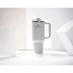 Stanley - Copo isolado a vácuo de aço inoxidável Quencher H2.0 FlowState de 40 onças, Frost