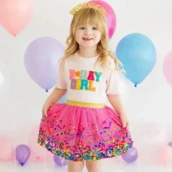 Sweet Wink – Camiseta infantil com patch de aniversário e manga curta