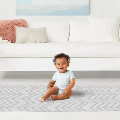 Tapete Reversível Skip Hop Doubleplay Pequenos Viajantes, Multicolorido