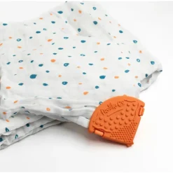 Toothi - Teether Clip, Papaya