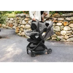Uppababy - Minu V3 Compact Stroller, Greyson (Charcoal Mélange/Carbon Frame/Saddle Leather)